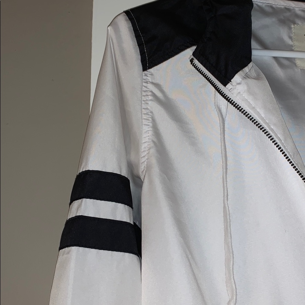 Light jacket - Picture 2 of 2